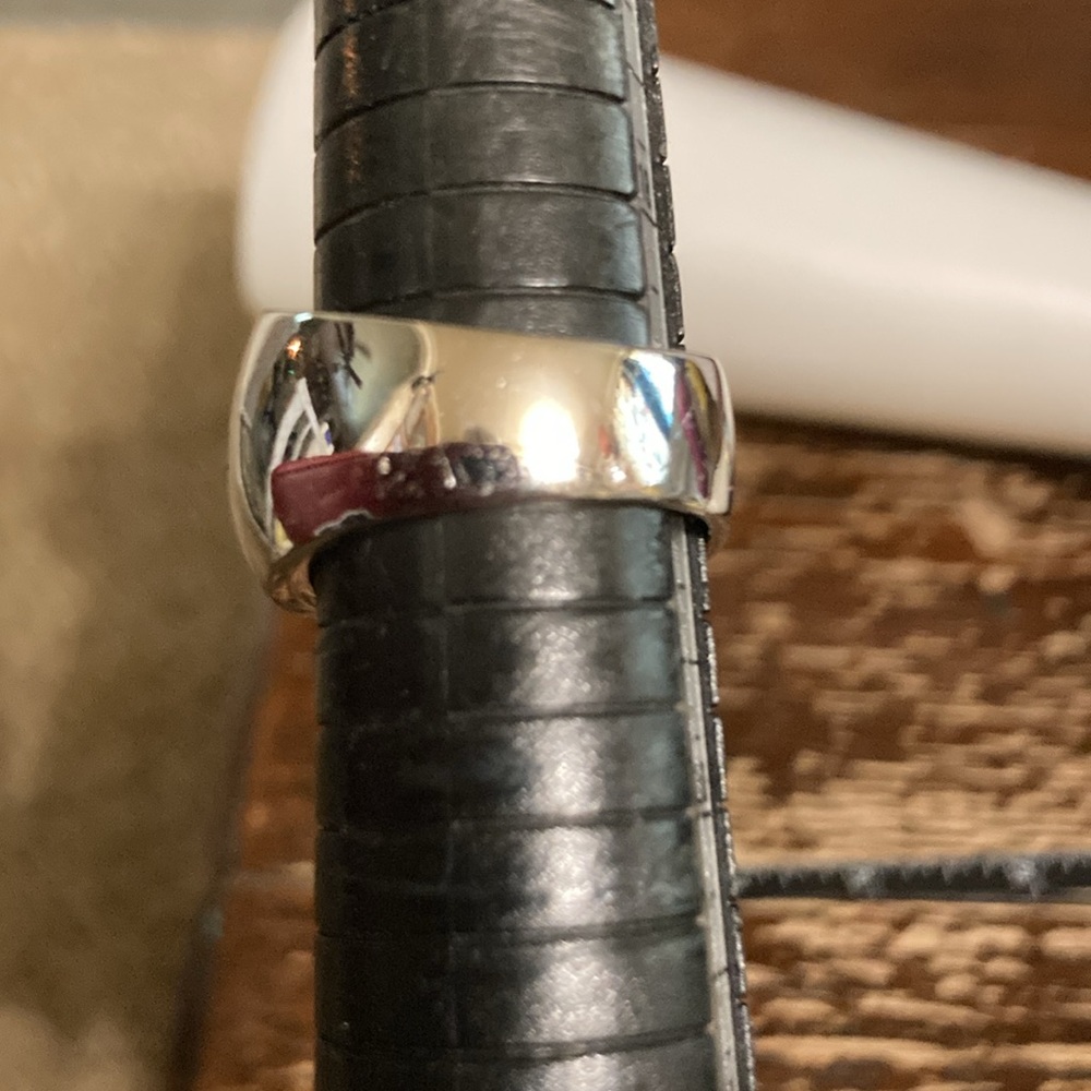 Vintage Park Lane black and clear CZ band ring size 9 on sizer - Picture 9 of 9